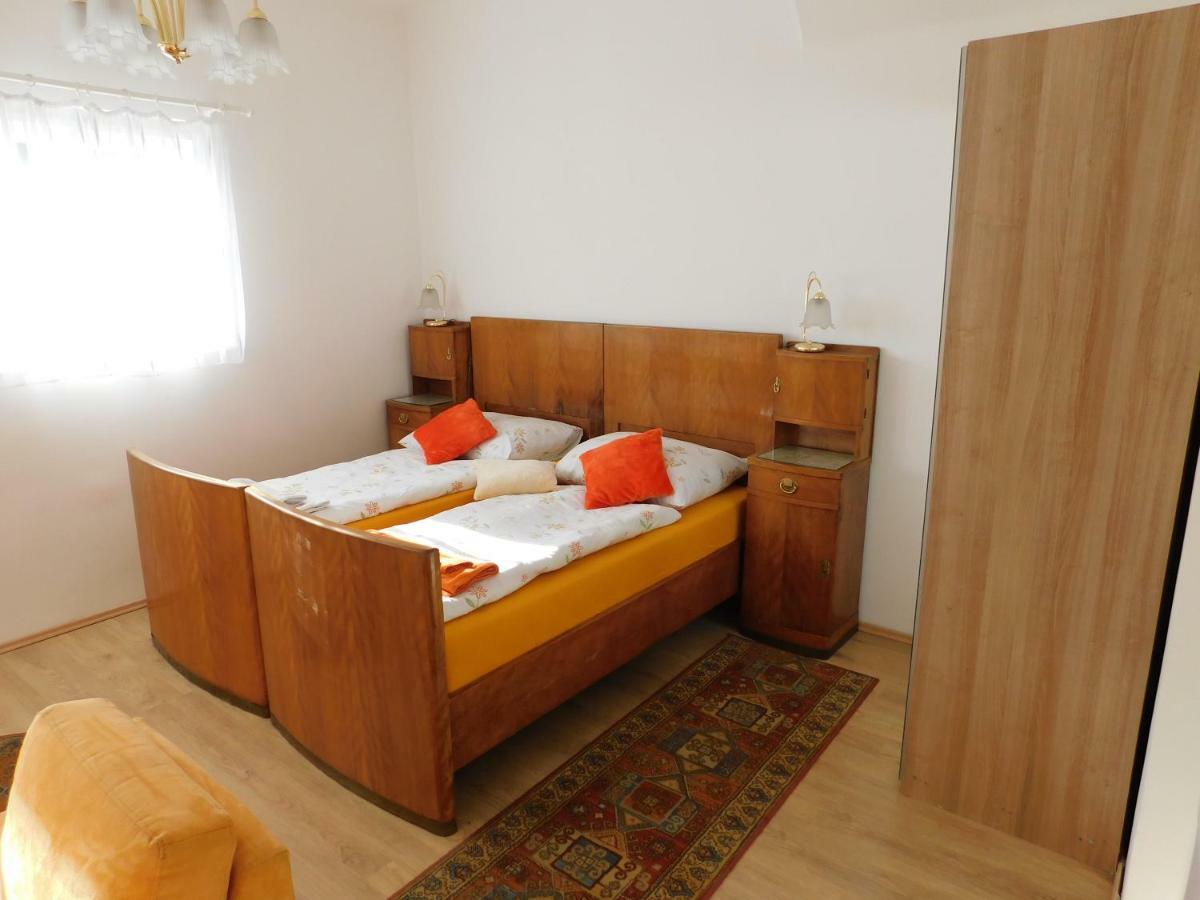 Vila Arnau Hostinné Buitenkant foto