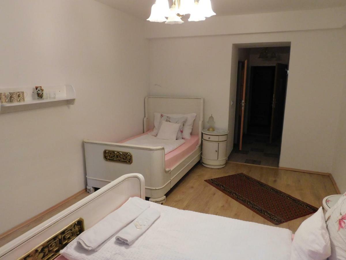 Vila Arnau Hostinné Buitenkant foto