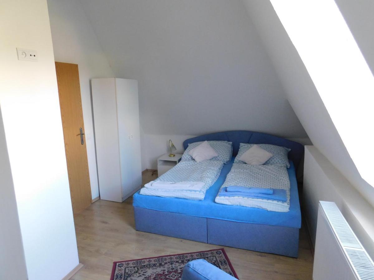 Vila Arnau Hostinné Buitenkant foto